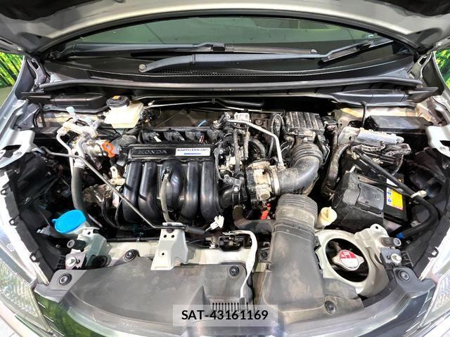 Honda FIT HYBRID 2014-04 8360987-17