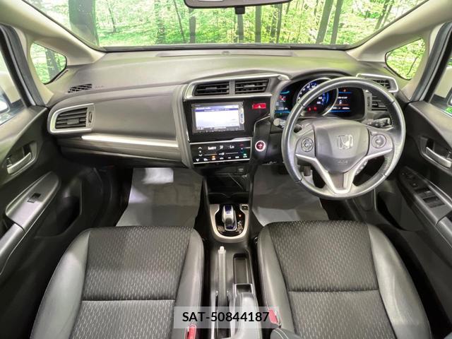 Honda FIT HYBRID 2015-09 8361592-1