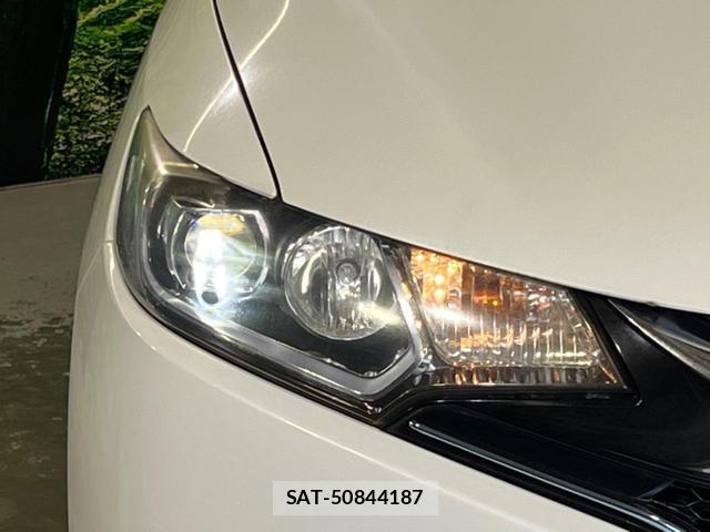 Honda FIT HYBRID 2015-09 8361592-11