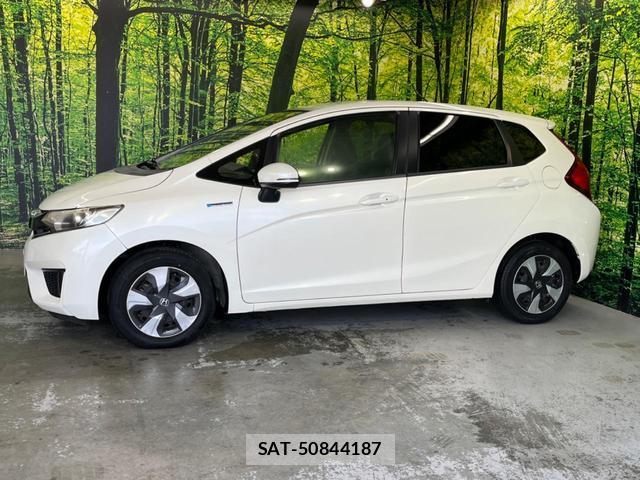 Honda FIT HYBRID 2015-09 8361592-14