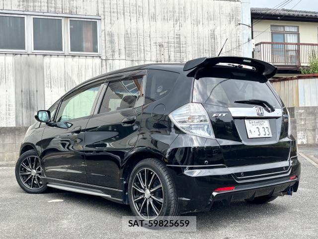 Honda FIT HYBRID 2011-11 8361717-1