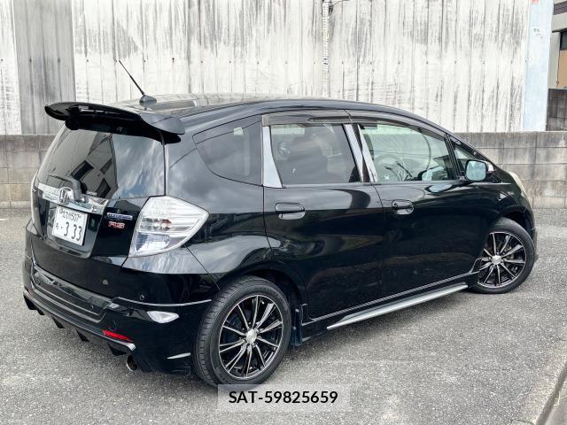 Honda FIT HYBRID 2011-11 8361717-3