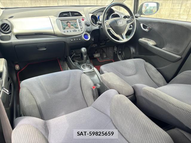 Honda FIT HYBRID 2011-11 8361717-5