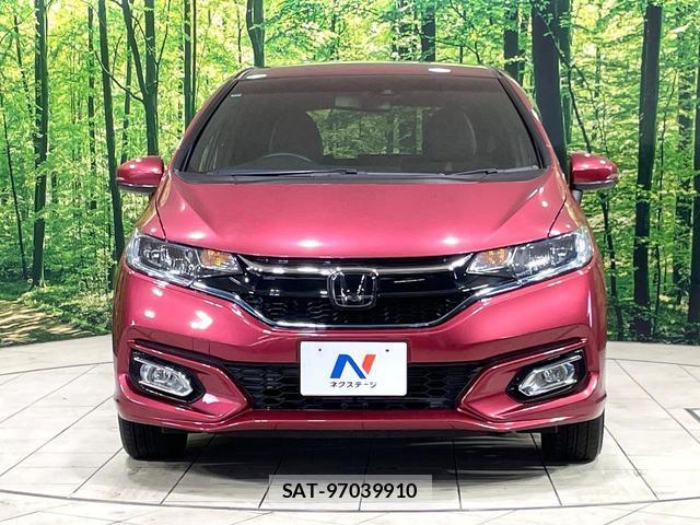 Honda FIT HYBRID 2017-11 8362394-13