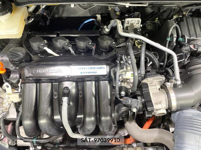 Honda FIT HYBRID 2017-11 8362394-17