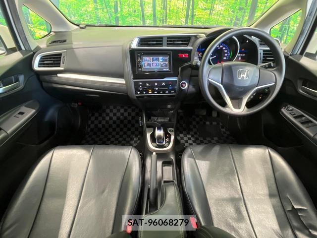 Honda FIT HYBRID 2014-01 8363085-1