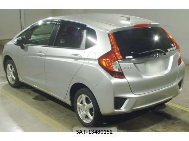 Honda FIT 2015-06 8361370-1