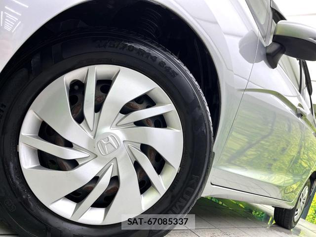Honda FIT 2015-11 8363240-11