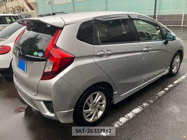 Honda FIT 2015-09 8363535-13