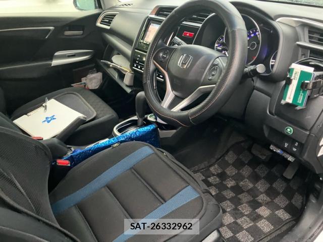 Honda FIT 2015-09 8363535-17