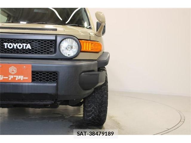 Toyota FJ CRUISER 2013-10 8360686-14