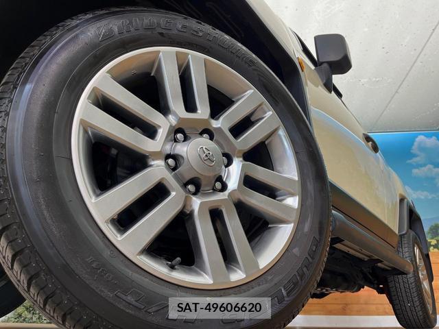 Toyota FJ CRUISER 2017-11 8361663-13