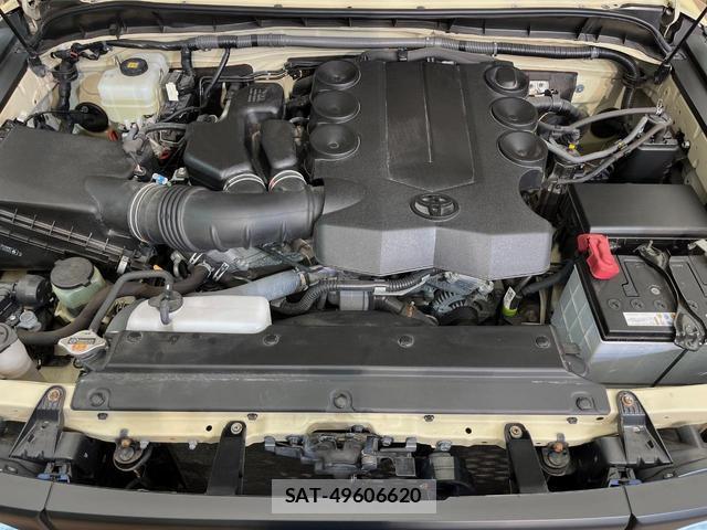 Toyota FJ CRUISER 2017-11 8361663-18