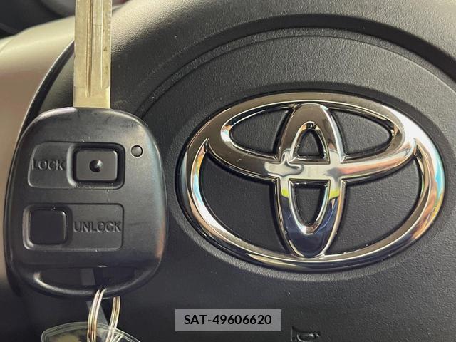 Toyota FJ CRUISER 2017-11 8361663-8