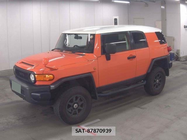 Toyota FJ CRUISER 2013-11 8362154-3