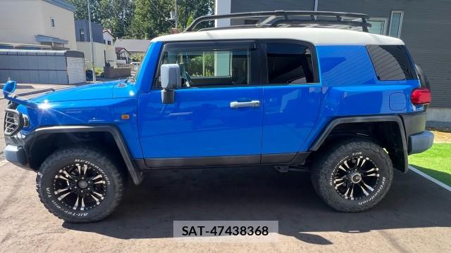 Toyota FJ CRUISER 2011-10 8362245-10