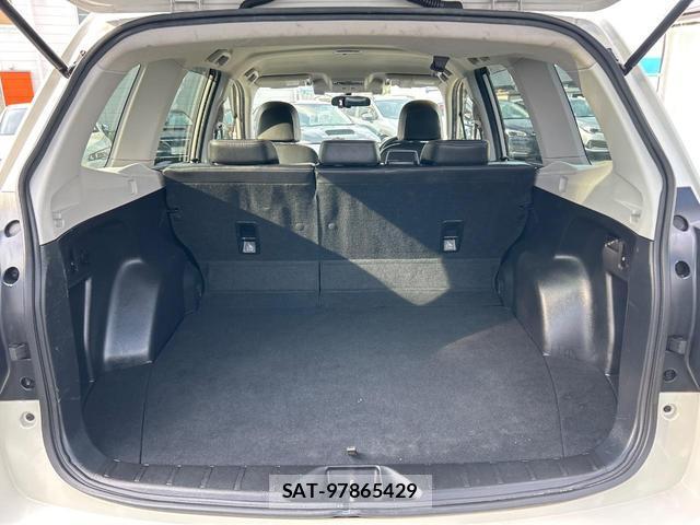 Subaru FORESTER 2017-09 8361451-10