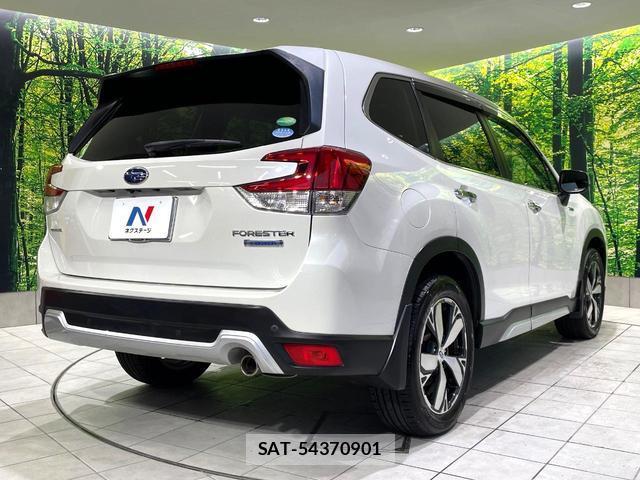Subaru FORESTER 2019-05 8361602-16