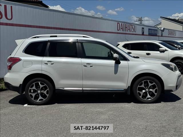 Subaru FORESTER 2013-11 8362047-17