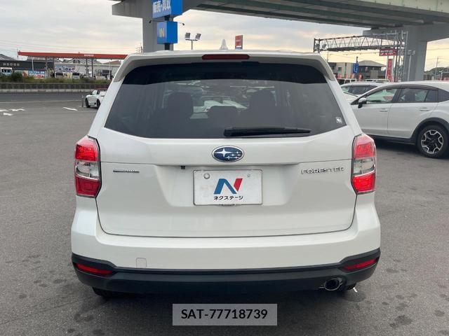Subaru FORESTER 2015-06 8362420-14