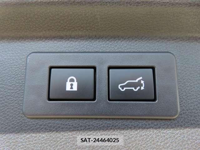 Subaru FORESTER 2023-10 8362443-17