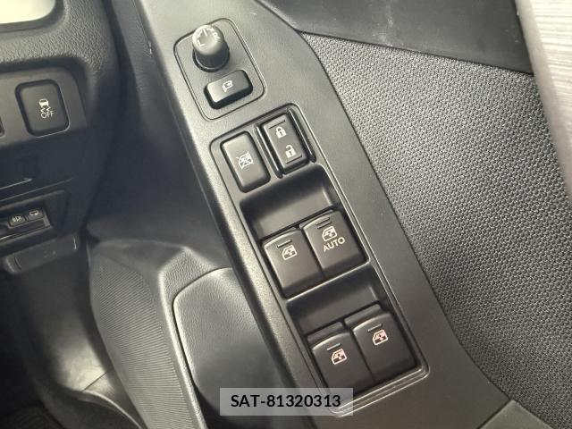 Subaru FORESTER 2015-03 8363230-19