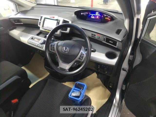 Honda FREED HYBRID 2012-05 8362016-2