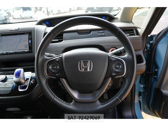 Honda FREED HYBRID 2017-09 8363398-5
