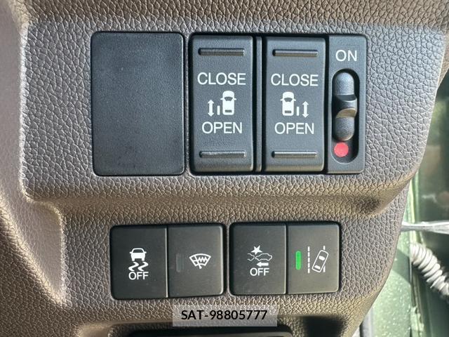 Honda FREED HYBRID 2020-03 8363774-13