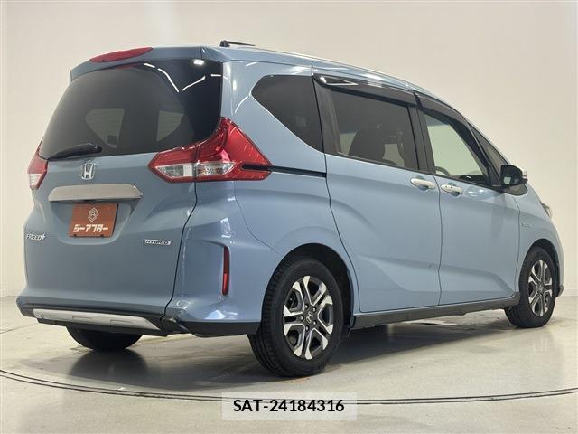 Honda FREED 2022-03 8360692-11