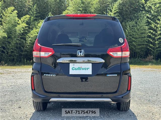 Honda FREED 2022-10 8360962-4