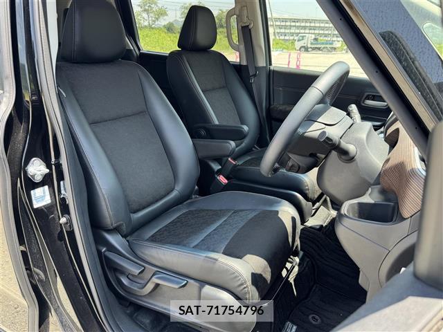 Honda FREED 2022-10 8360962-7