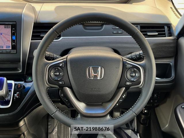 Honda FREED 2017-08 8361547-13