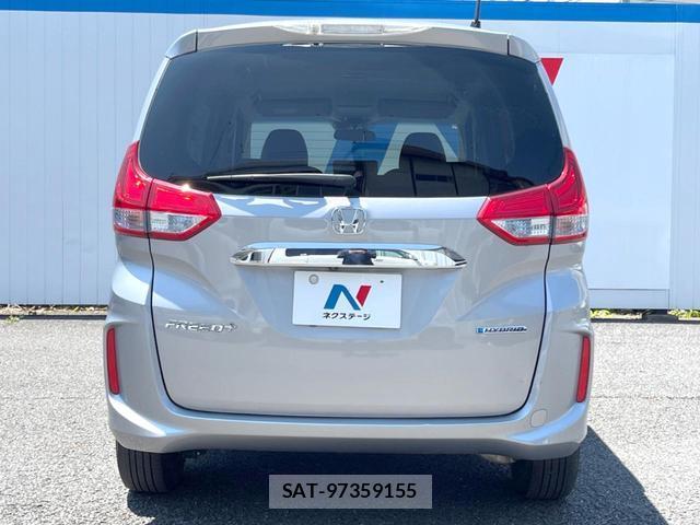 Honda FREED 2018-02 8363283-15