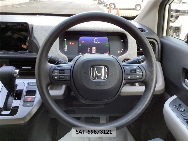 Honda FREED 2025-05 8360490-2