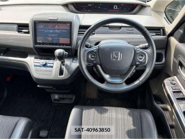 Honda FREED 2017-09 8361198-2