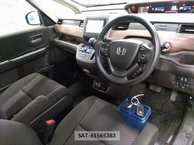 Honda FREED 2020-02 8361217-2