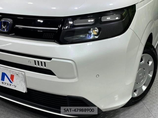 Honda FREED 2025-10 8361506-13