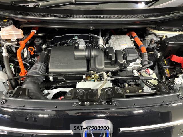 Honda FREED 2025-10 8361506-17