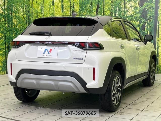 Suzuki Fronx 2024-11 8360566-16