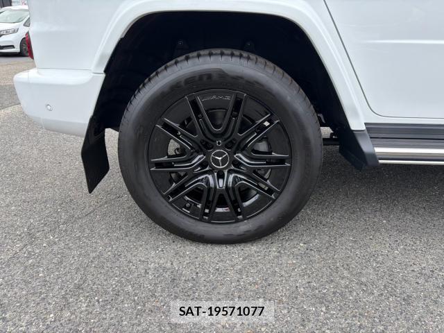 Mercedes Benz G-CLASS 2025-10 8363520-8