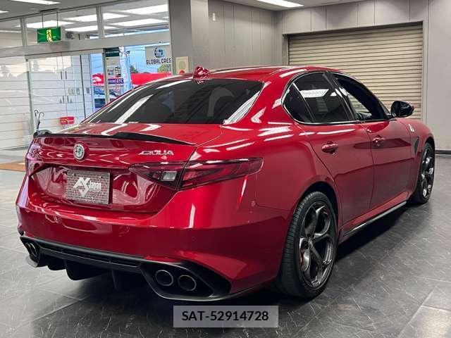 ALFA ROMEO Giulia 2017-12 8363869-18
