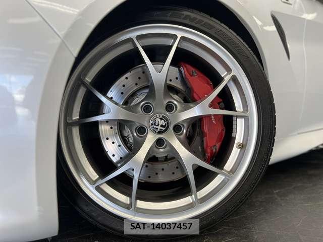 ALFA ROMEO Giulia 2018-07 8363870-10