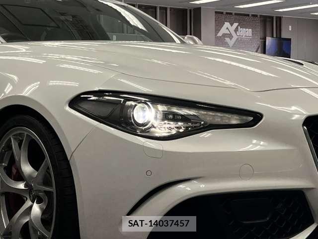 ALFA ROMEO Giulia 2018-07 8363870-12
