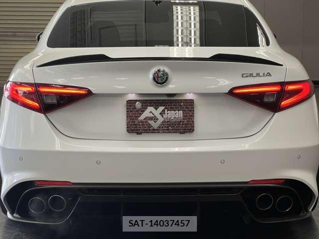 ALFA ROMEO Giulia 2018-07 8363870-15