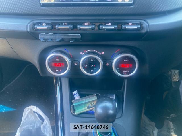ALFA ROMEO GIULIETTA 2014-03 8361705-16
