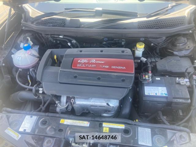 ALFA ROMEO GIULIETTA 2014-03 8361705-19