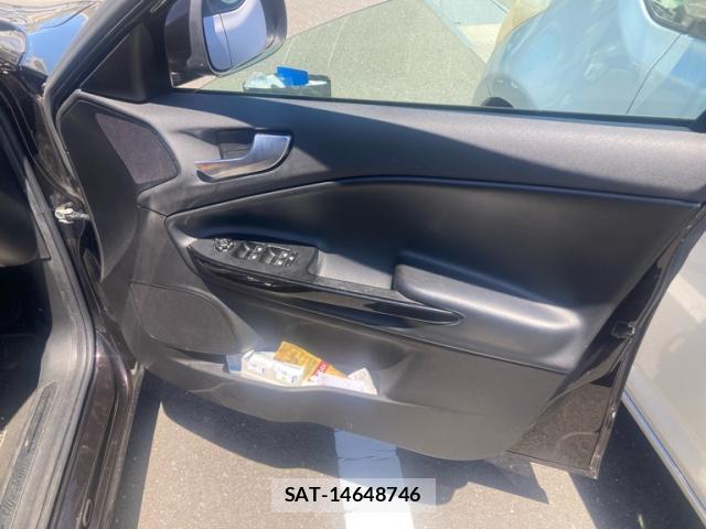 ALFA ROMEO GIULIETTA 2014-03 8361705-5