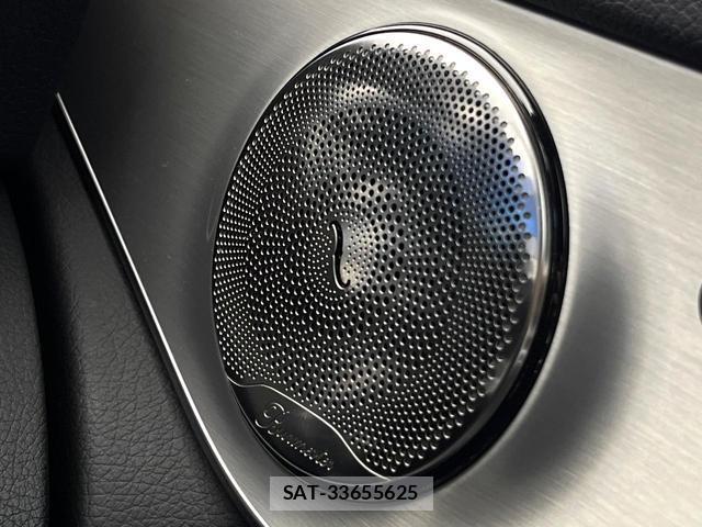 Mercedes Benz GLC-CLASS 2018-03 8360673-5