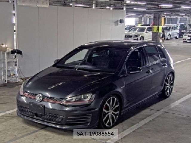 VolksWagen GOLF GTI 2015-01 8362089-3